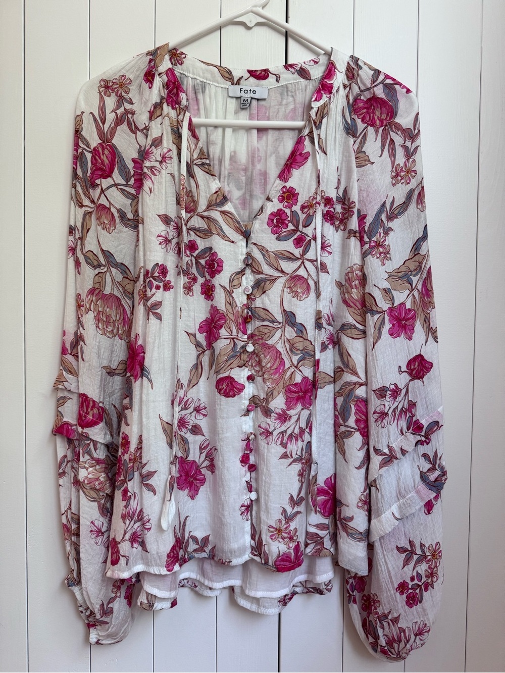 Fate Floral Button-Front Peasant Blouse (M, pink & white)